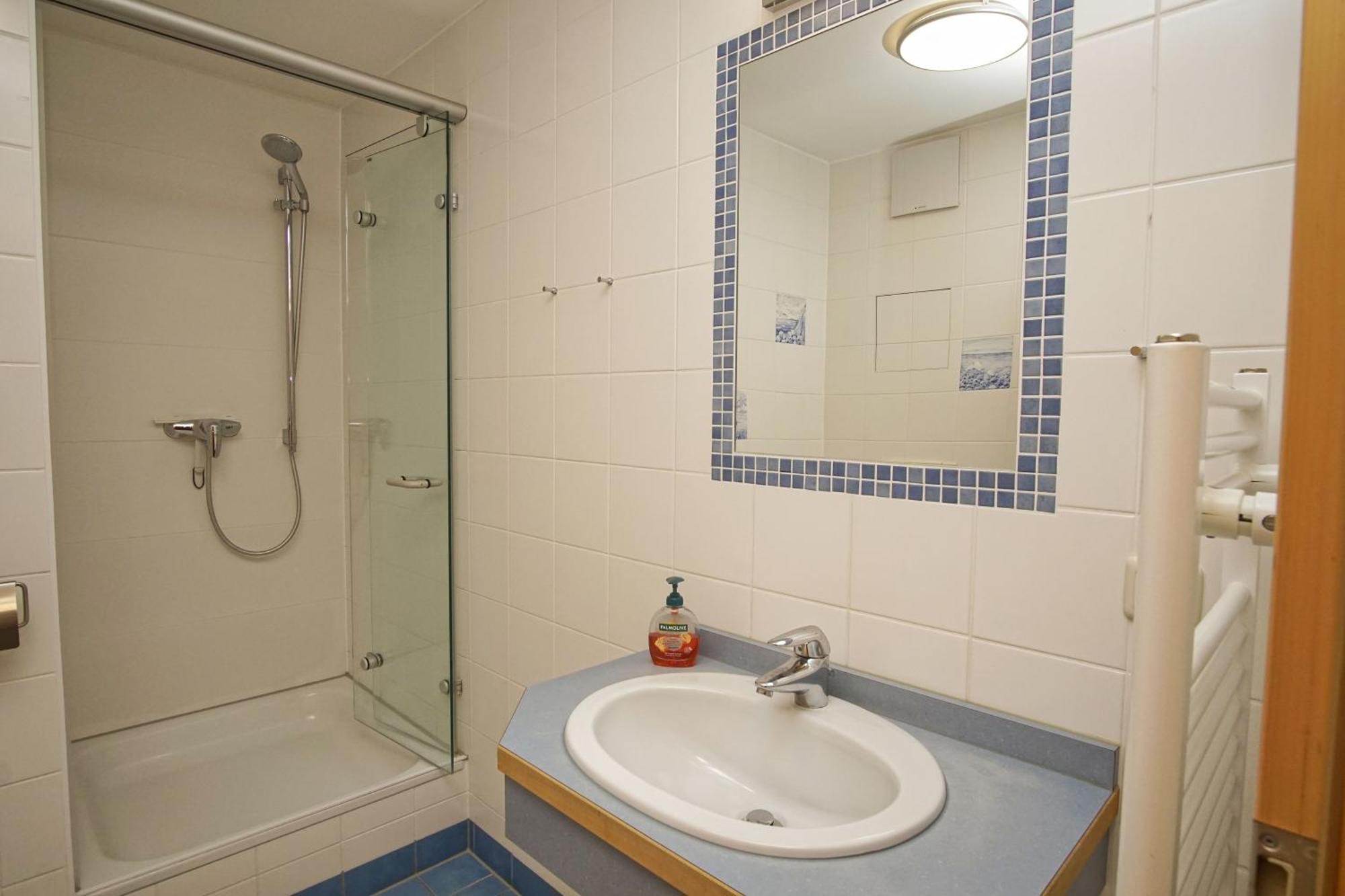 Ferienwohnung Mit Traumhaftem Meerblick - Haus Am Meer Fewo 10 Lohme Luaran gambar