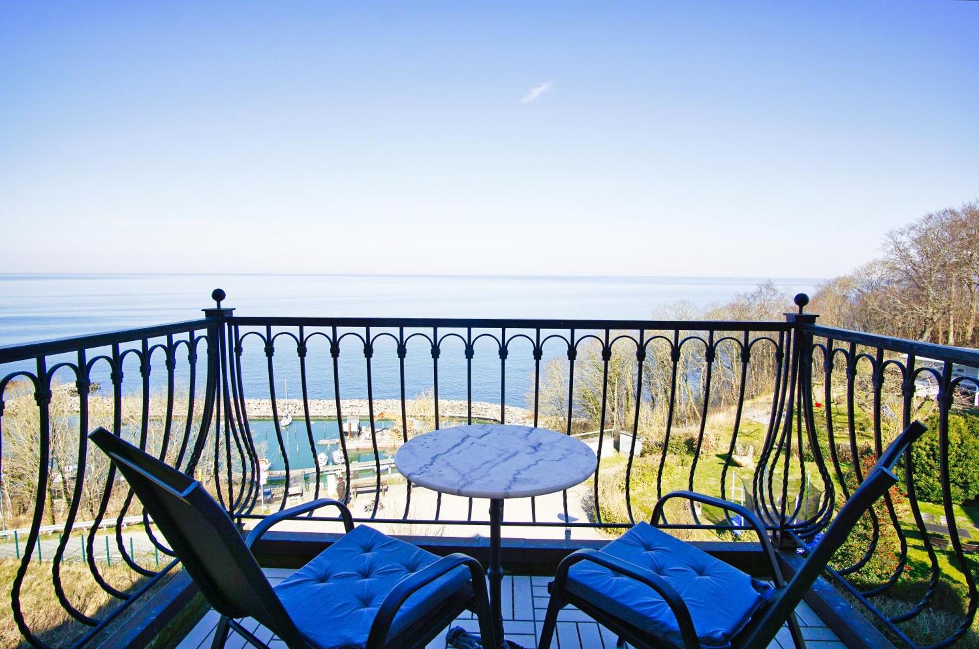 Ferienwohnung Mit Traumhaftem Meerblick - Haus Am Meer Fewo 10 Lohme Luaran gambar